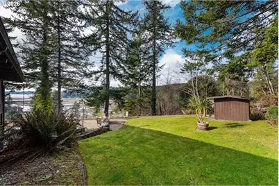 94532 Golf Course Ln, North Bend, OR 97459 - Photo 34