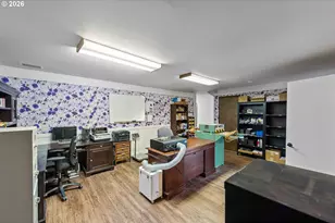 94532 Golf Course Ln, North Bend, OR 97459 - Photo 26