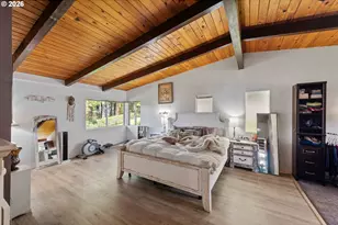 94532 Golf Course Ln, North Bend, OR 97459 - Photo 16