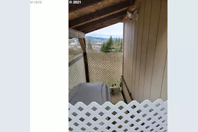 1 Queens Ave, Creswell, OR 97426 - Photo 16