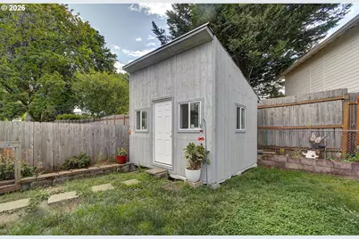 8610 NE 70th Cir, Vancouver, WA 98662 - Photo 24