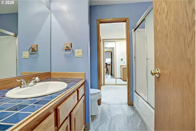 12712 SW Barberry Dr, Beaverton, OR 97008 - Photo 32