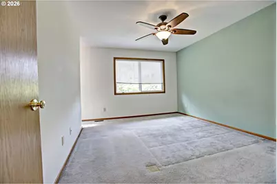 12712 SW Barberry Dr, Beaverton, OR 97008 - Photo 34