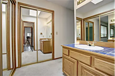 12712 SW Barberry Dr, Beaverton, OR 97008 - Photo 36