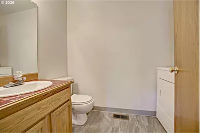 12712 SW Barberry Dr, Beaverton, OR 97008 - Photo 22