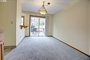 12712 SW Barberry Dr, Beaverton, OR 97008 - Photo 18