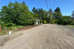 360 View Dr NW, Salem, OR 97304 - Photo 1