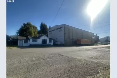 700 Park Ave #703,625, Lakeside, OR 97449 - Photo 1