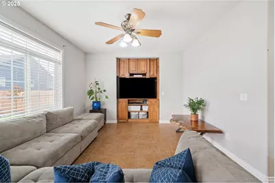 1831 N 8th Way, Ridgefield, WA 98642 - Photo 12