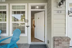 1831 N 8th Way, Ridgefield, WA 98642 - Photo 2