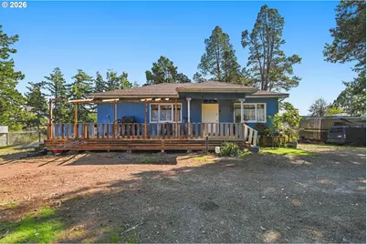 1589 Seagate Ave, Coos Bay, OR 97420 - Photo 1