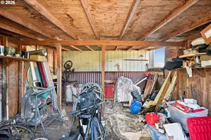1589 Seagate Ave, Coos Bay, OR 97420 - Photo 42
