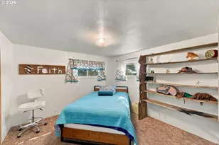 1589 Seagate Ave, Coos Bay, OR 97420 - Photo 10