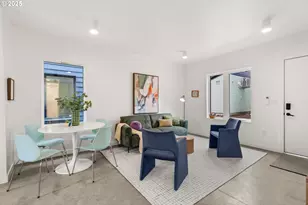 9995 SE Cottage Ln, Milwaukie, OR 97222 - Photo 6