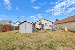 145 S 8th St, Lakeside, OR 97449 - Photo 24