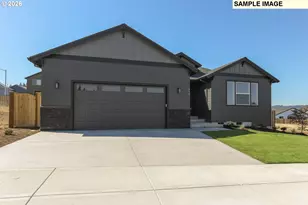 618 NE Trillium Dr, Estacada, OR 97023 - Photo 1