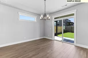 618 NE Trillium Dr, Estacada, OR 97023 - Photo 18