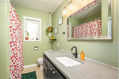 1219 Waite St, Eugene, OR 97402 - Photo 16