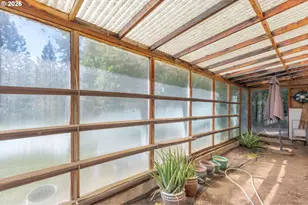7695 N Applegate Rd, Grants Pass, OR 97527 - Photo 46
