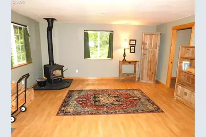 9864 Beach Dr, Birkenfeld, OR 97016 - Photo 8