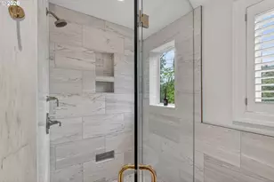 1941 SW Montgomery Pl, Portland, OR 97201 - Photo 24