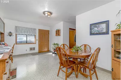 12495 SE 23rd Ave, Milwaukie, OR 97222 - Photo 22