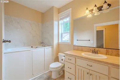 10104 NE 160th Ave, Vancouver, WA 98682 - Photo 18