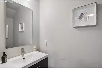 13338 SW Roseberry Ln, Portland, OR 97224 - Photo 16