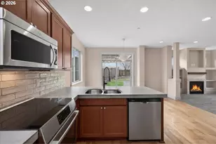 561 N Declaration Dr, Carlton, OR 97111 - Photo 10