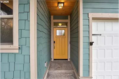 561 N Declaration Dr, Carlton, OR 97111 - Photo 4