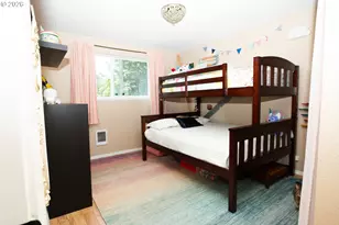 16837 SE Powell Blvd, Portland, OR 97236 - Photo 16