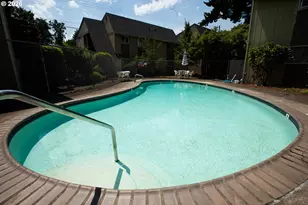 16837 SE Powell Blvd, Portland, OR 97236 - Photo 24
