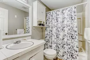 625 N Buffalo St, Portland, OR 97217 - Photo 12