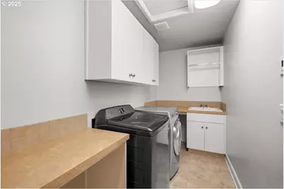 1315 Begonia Ave, Forest Grove, OR 97116 - Photo 36