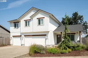 182 Sunday Dr, Creswell, OR 97426 - Photo 1