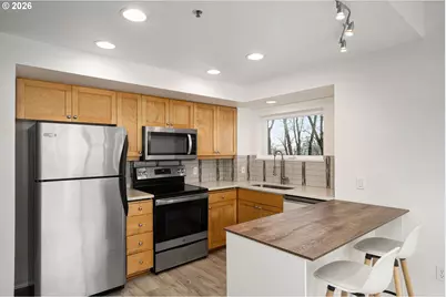 1718 NE 11th Ave #415, Portland, OR 97212 - Photo 12