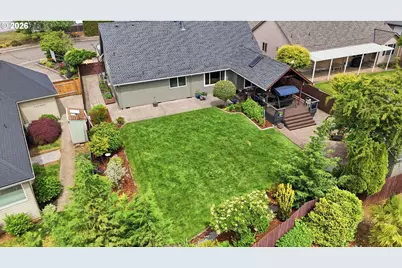 13330 Squire Dr, Oregon City, OR 97045 - Photo 44