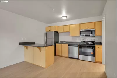 9837 NE Irving St #312, Portland, OR 97220 - Photo 12