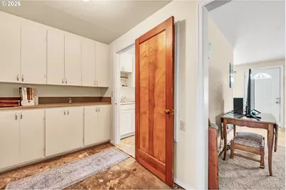 1182 F St, Springfield, OR 97477 - Photo 10