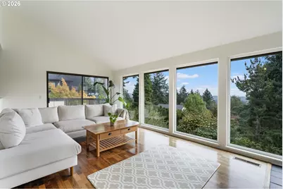 7 Hidalgo St, Lake Oswego, OR 97035 - Photo 4