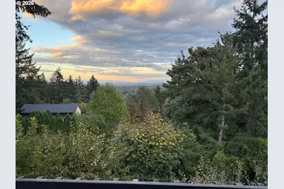 7 Hidalgo St, Lake Oswego, OR 97035 - Photo 44