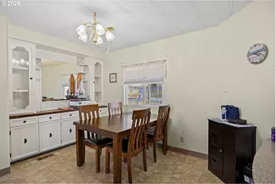 159 NW Kristen Ct, Roseburg, OR 97471 - Photo 8