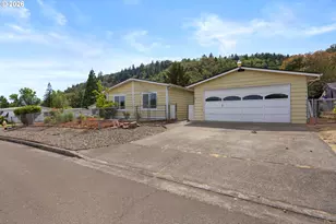 159 NW Kristen Ct, Roseburg, OR 97471 - Photo 26