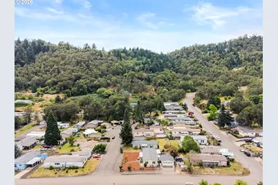 159 NW Kristen Ct, Roseburg, OR 97471 - Photo 30