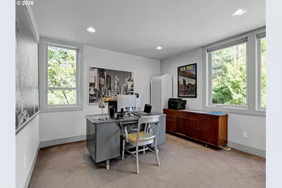2935 SW 89th Ave, Portland, OR 97225 - Photo 4