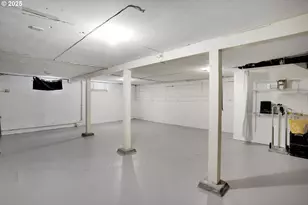 2125 NE 48th Ave, Portland, OR 97213 - Photo 20