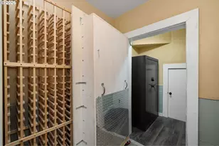 710 Rosemont Rd, West Linn, OR 97068 - Photo 24