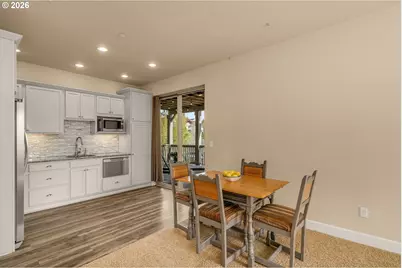 15394 SW Oakmont Pl, Portland, OR 97224 - Photo 30