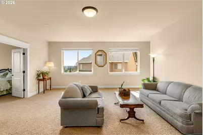 15394 SW Oakmont Pl, Portland, OR 97224 - Photo 32