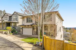 15394 SW Oakmont Pl, Portland, OR 97224 - Photo 2